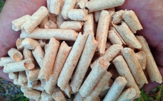 生物質(zhì)為什么要做成顆粒燃料后再燃燒？